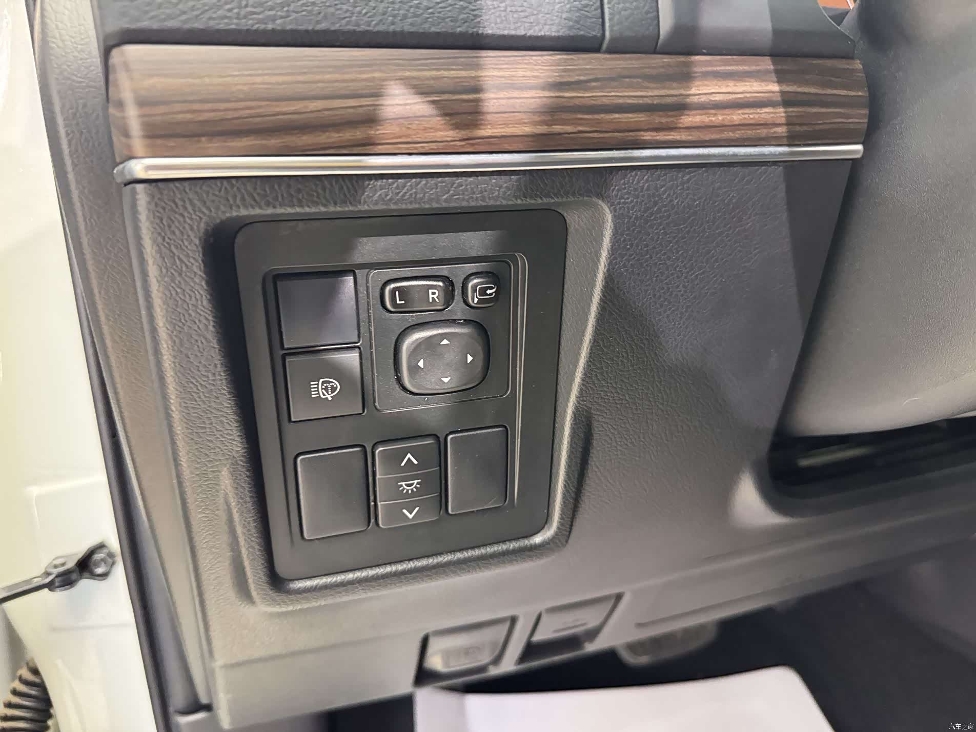 Toyota Prado, 2018 10