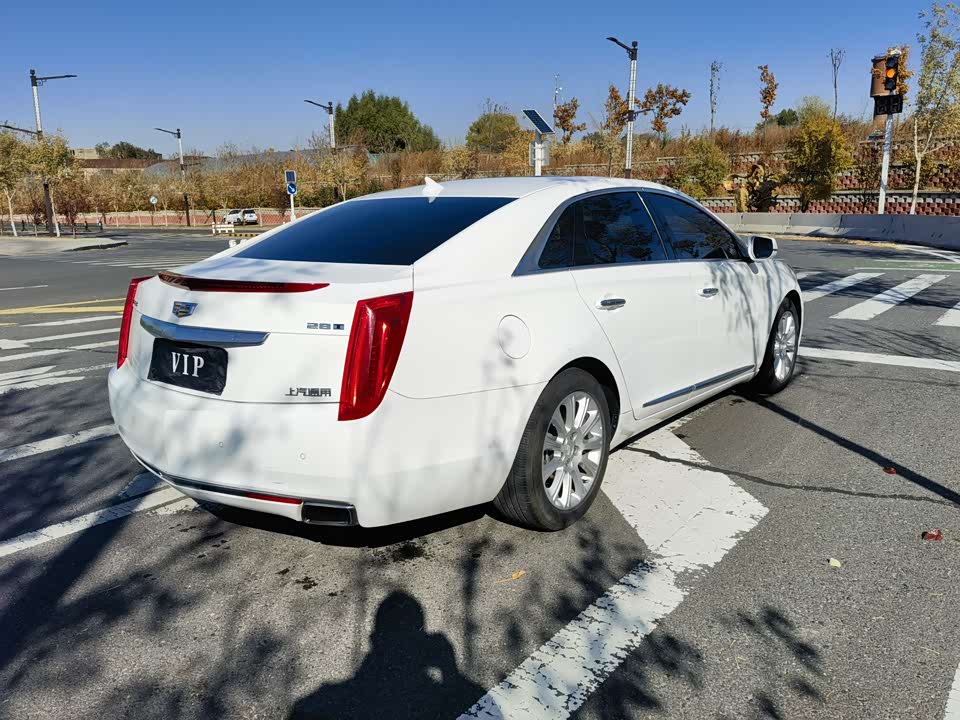 Cadillac XTS