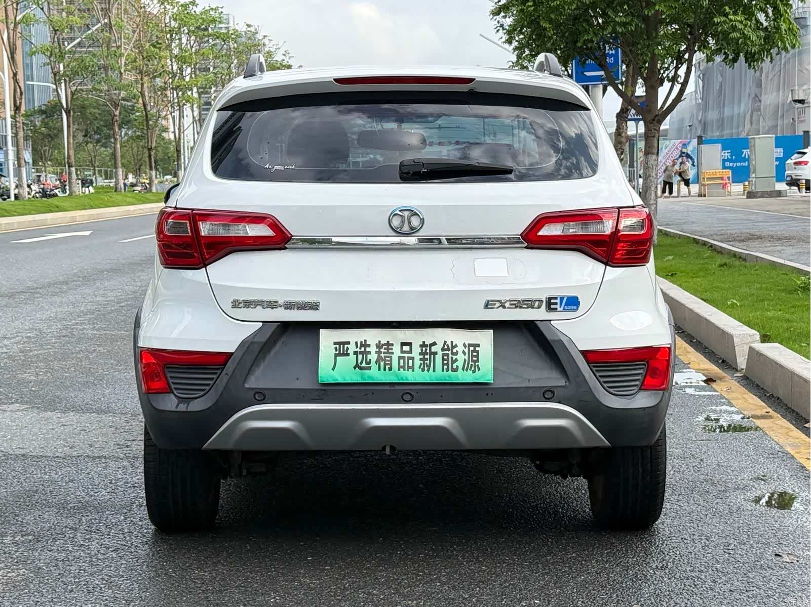BAIC EX360, 2018 17