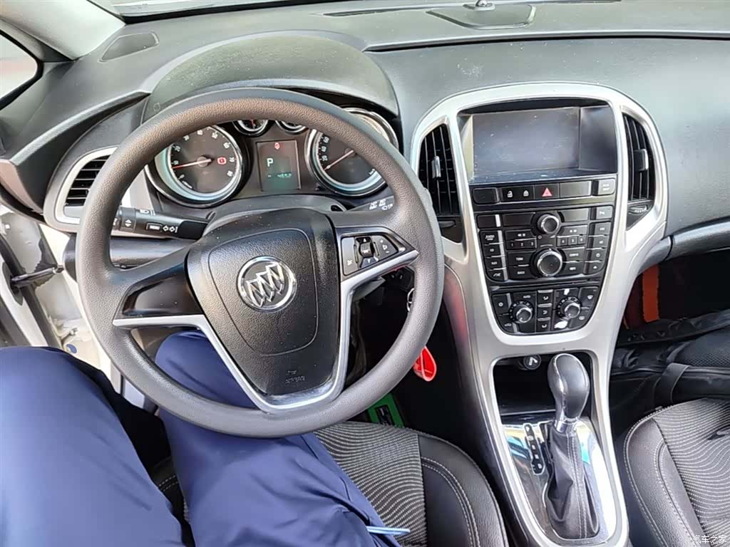Buick XT, 2015 6