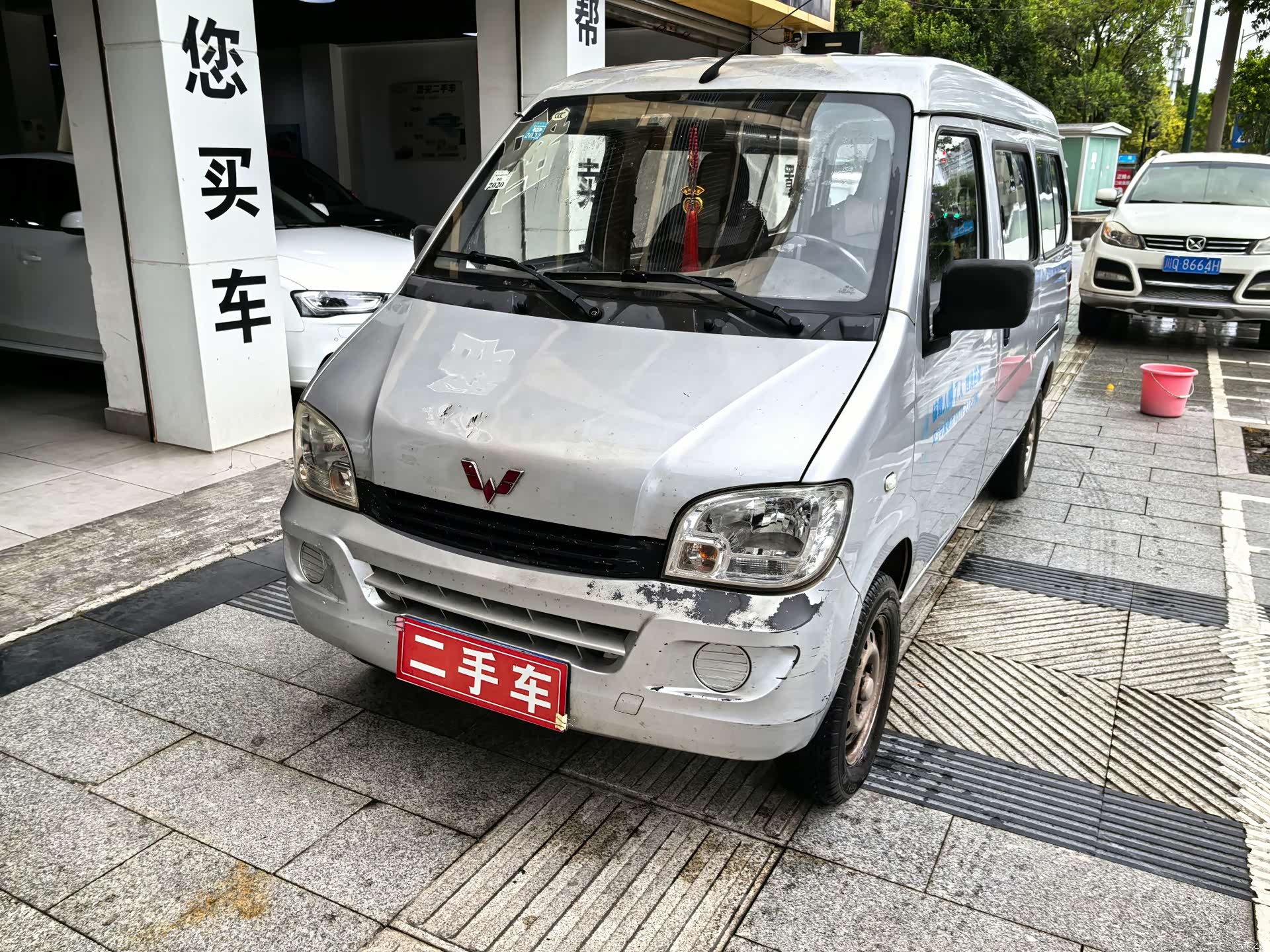 Wuling LD6, 2016 1