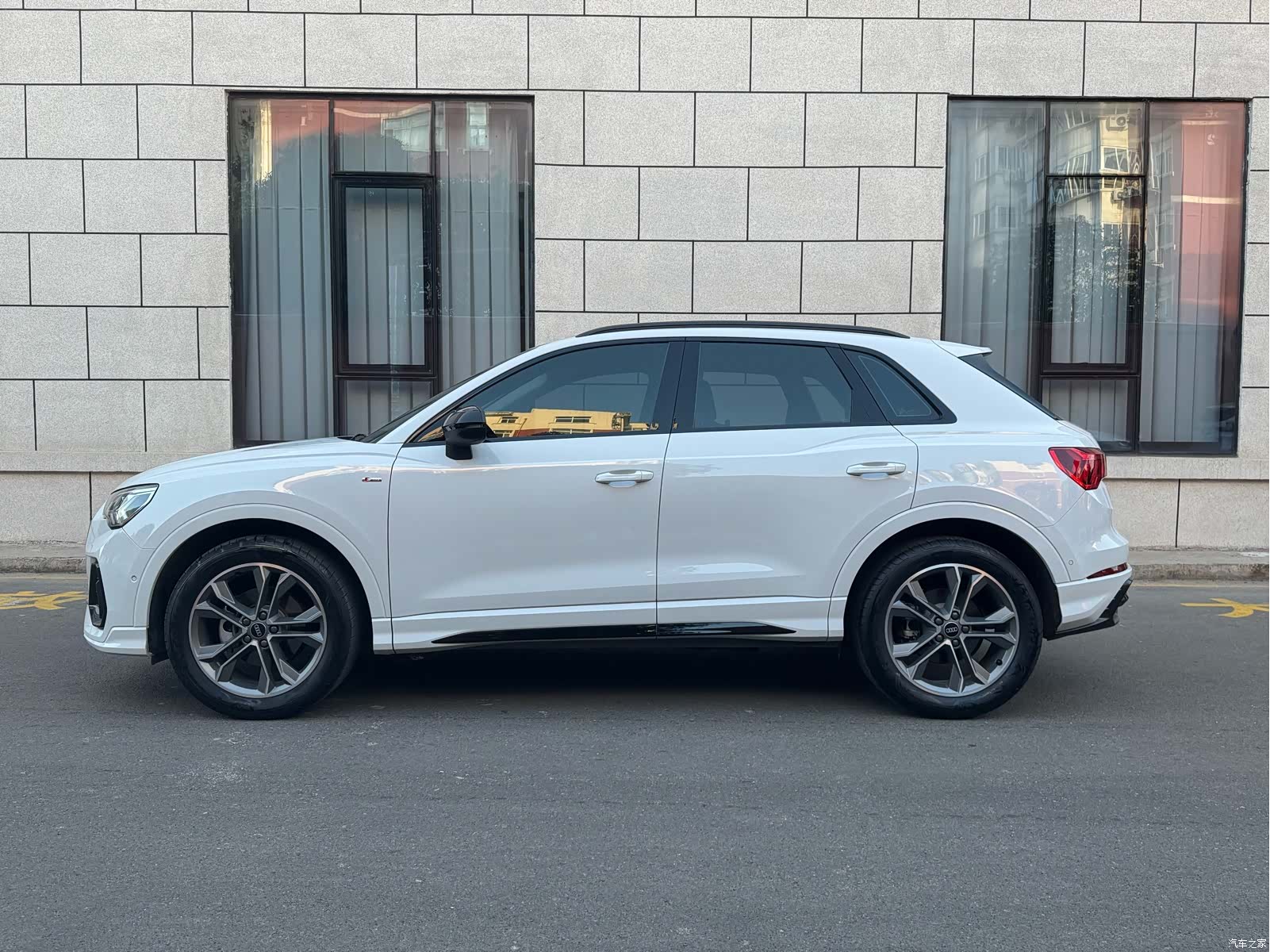 Audi Q3, 2023 7