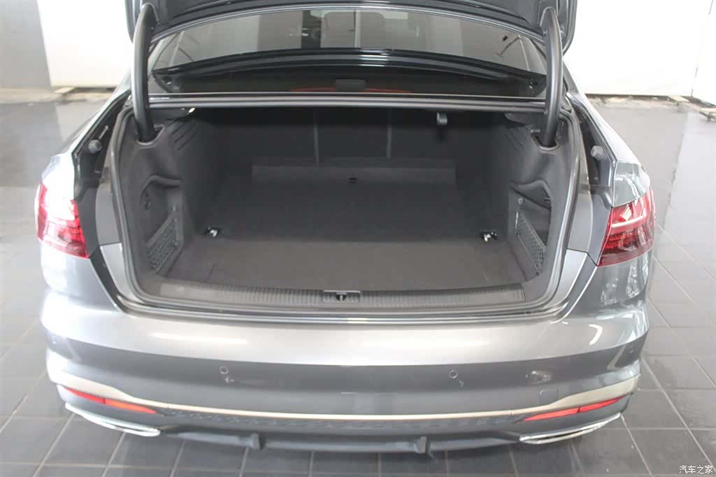 Audi A4L, 2024 7