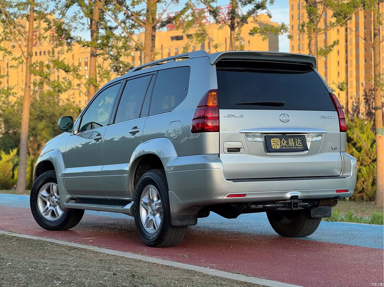 Lexus GX, 2005 3