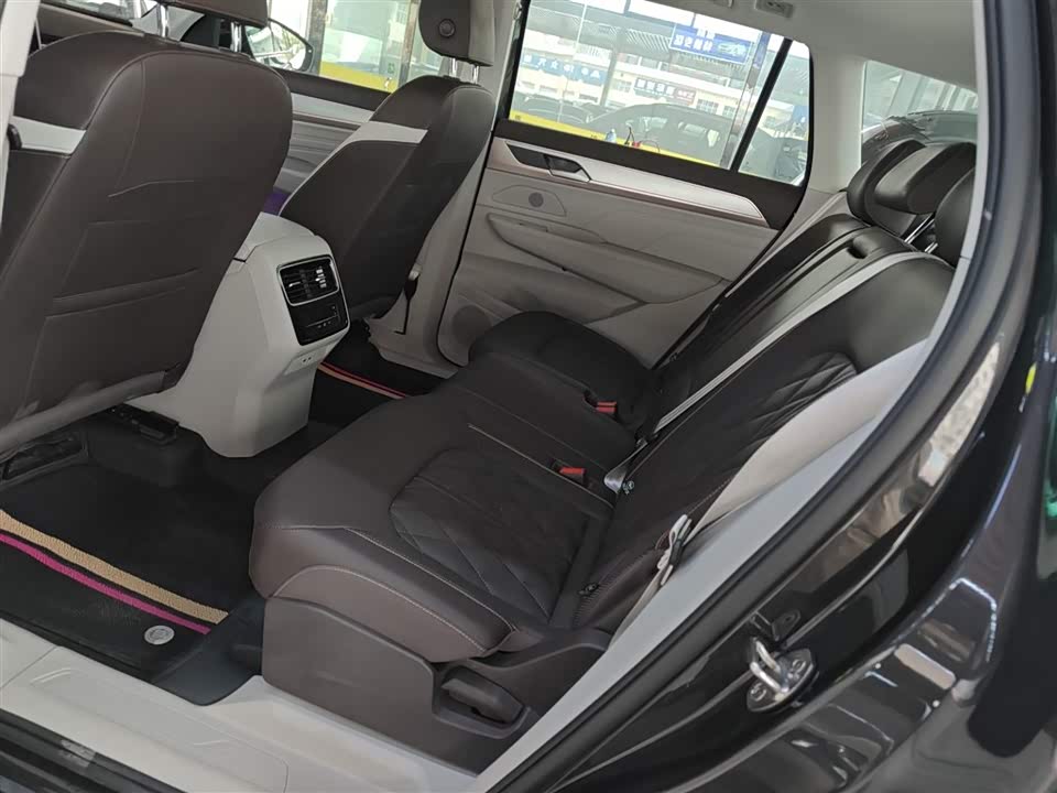 Volkswagen Range patrol