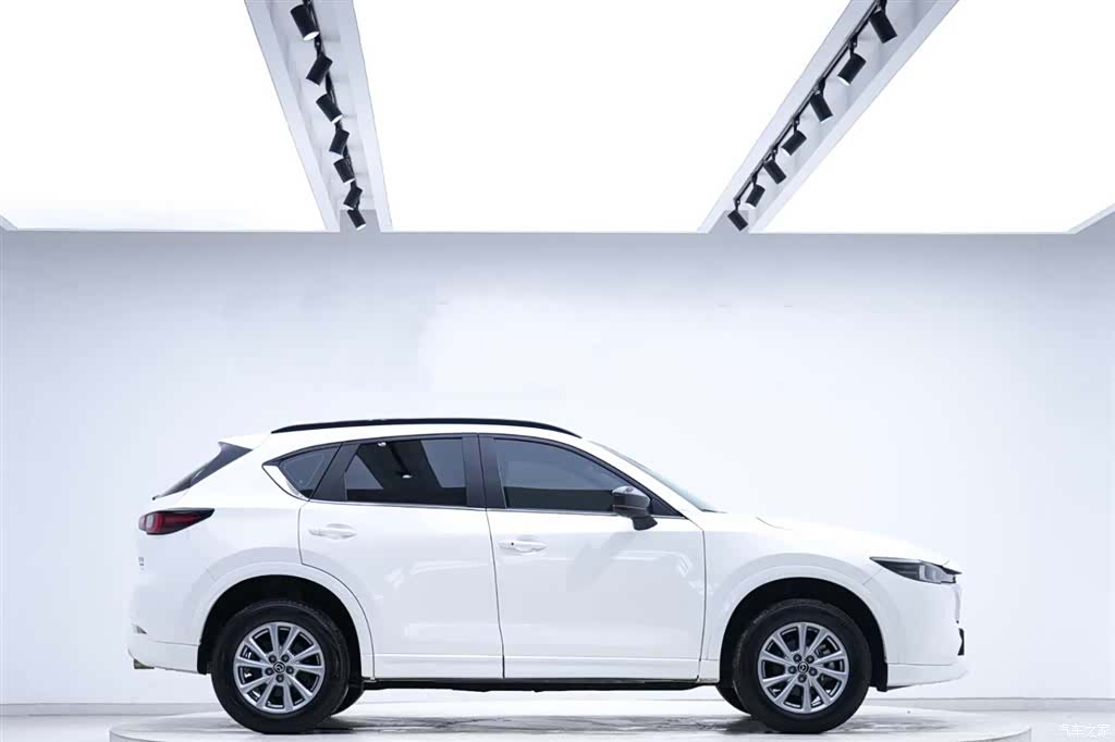 Mazda CX-5, 2023 2