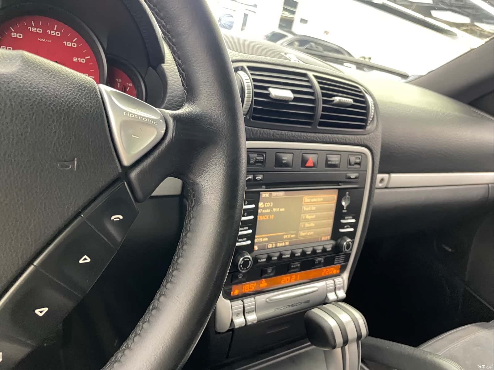 Porsche Cayenne, 2010 17