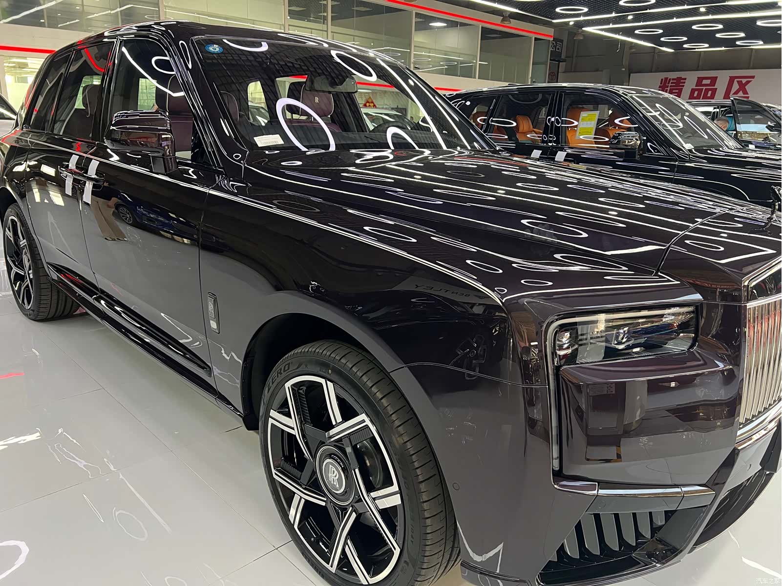 Rolls-Royce Cullinan, 2026 8
