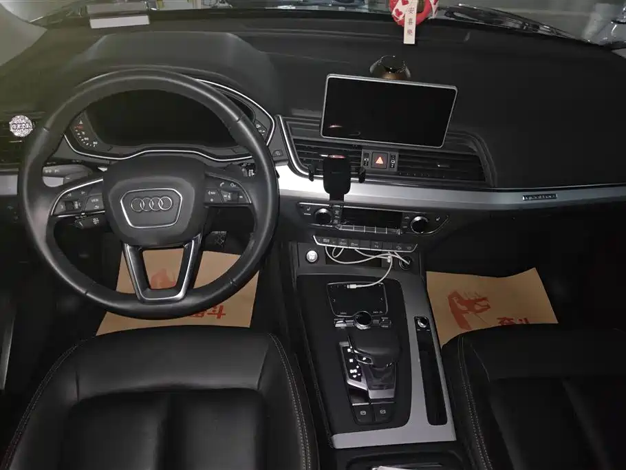 Audi Q5L Audi Q5L