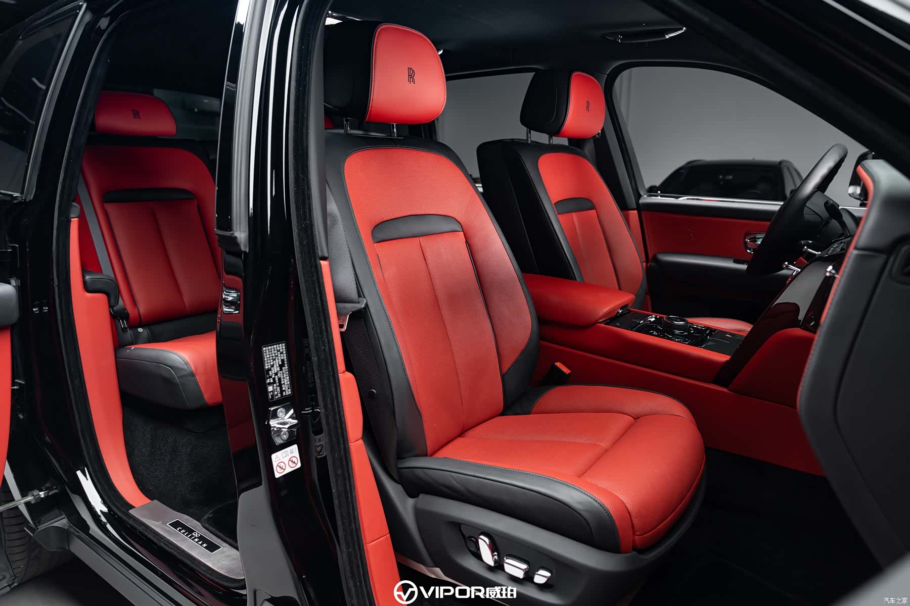Rolls-Royce Cullinan, 2021 7