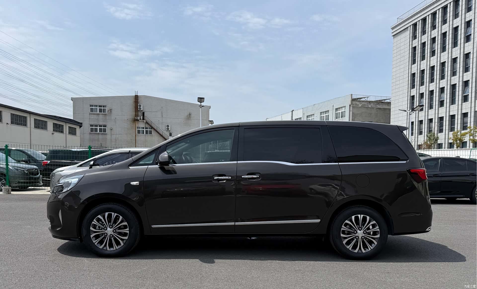 Buick GL8, 2021 24