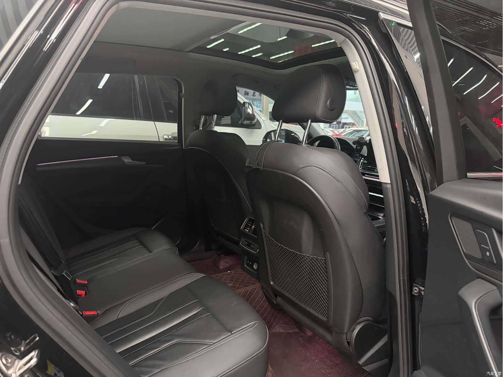 Audi Q5L, 2022 11