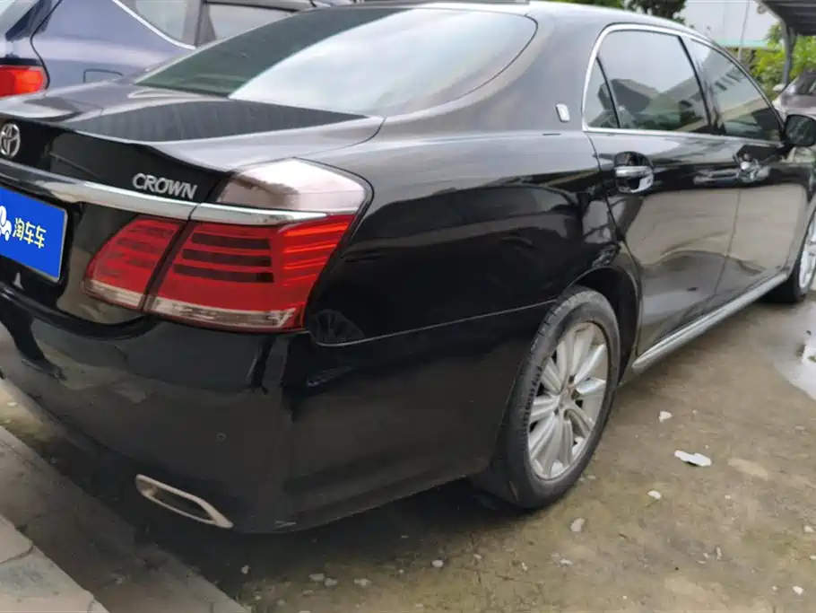 Toyota crown Toyota crown