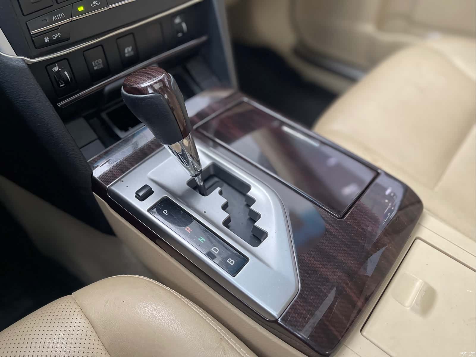 Toyota Camry, 2016 14