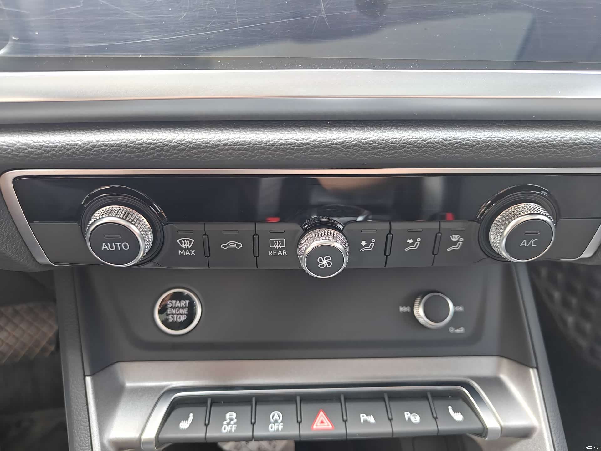 Audi Q3, 2023 16