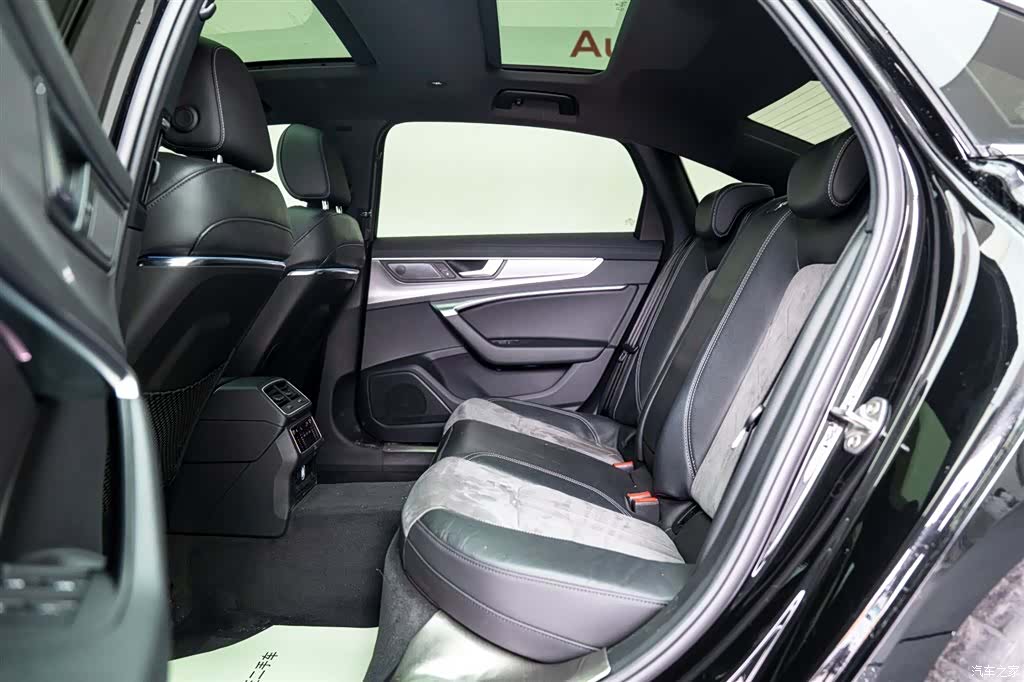 Audi A6L, 2022 12