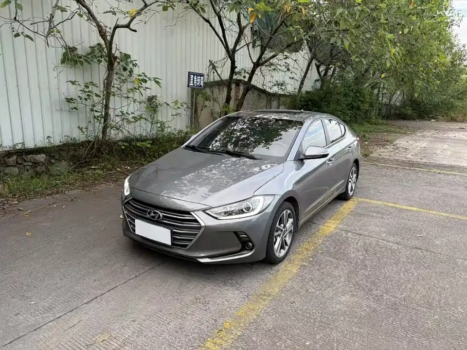 Hyundai Lead