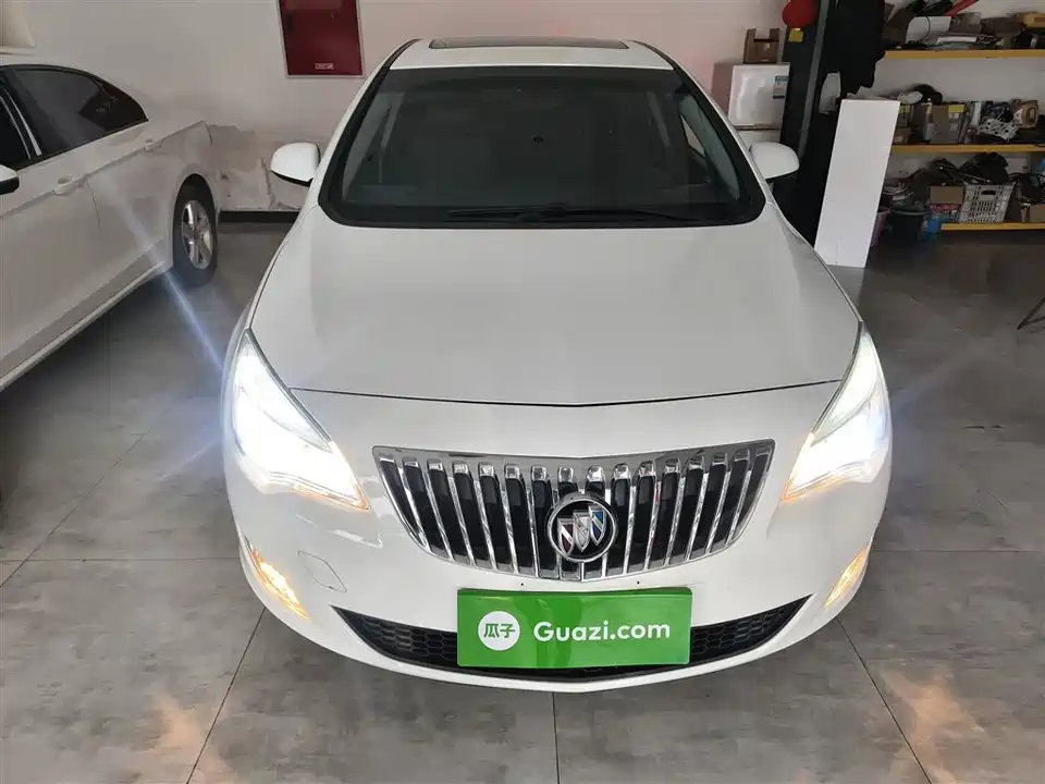 Buick Yinglang
