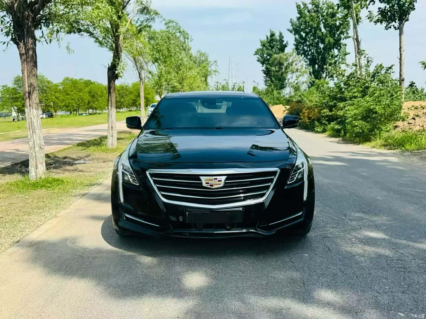 Cadillac CT6, 2016 2