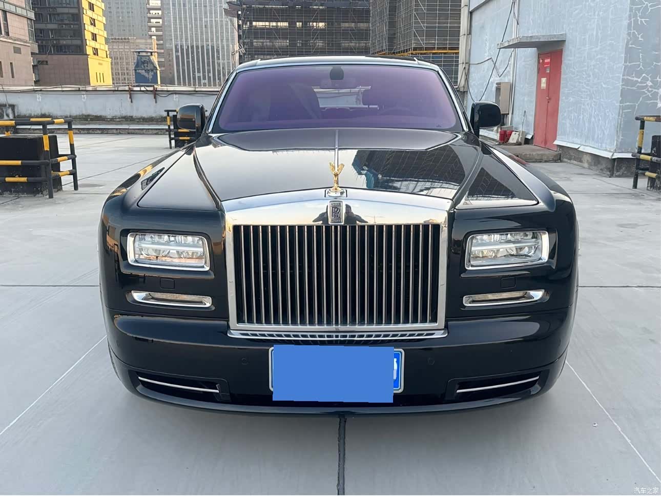 Rolls-Royce Phantom, 2015 2