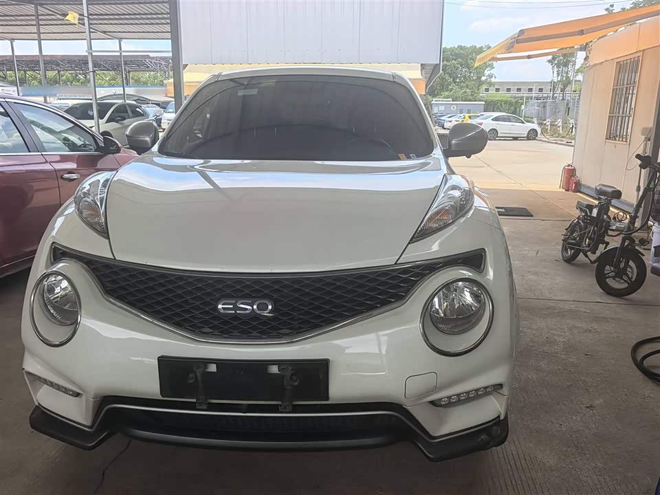 Infiniti ESQ Infiniti ESQ