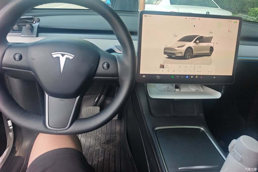 Tesla Model Y, 2024 12