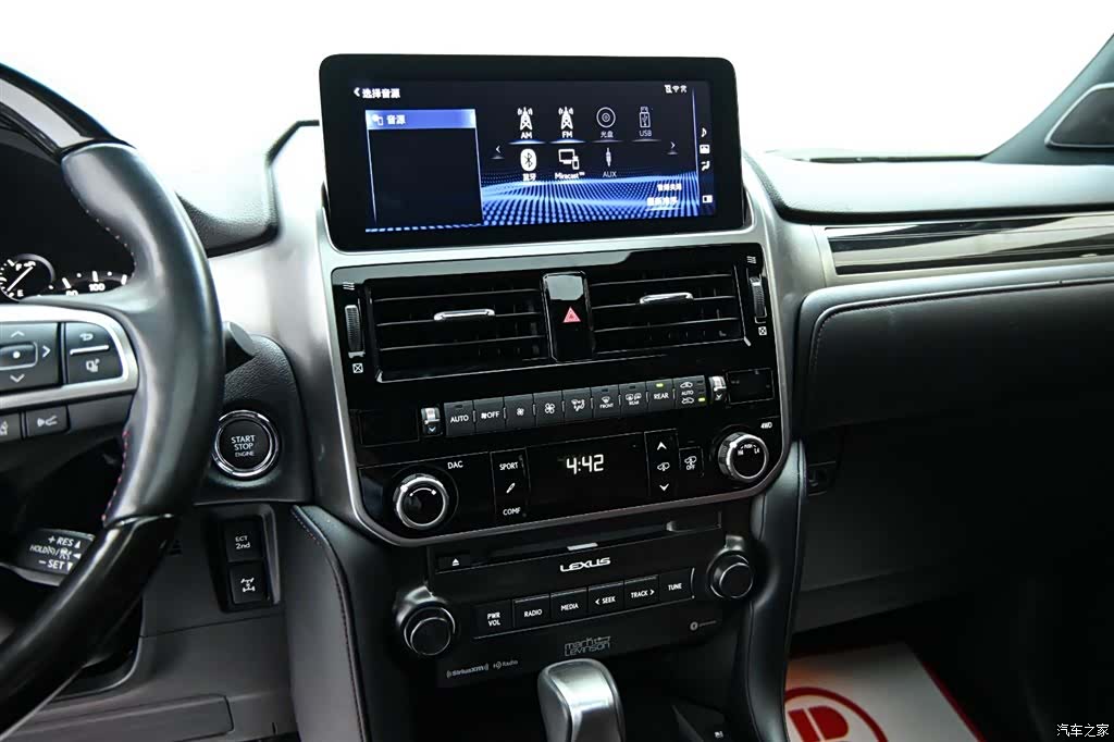 Lexus GX, 2023 17