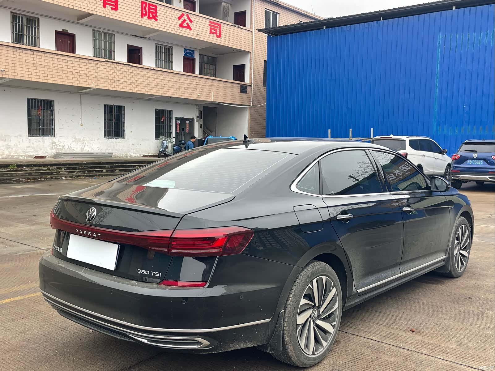 Volkswagen Passat, 2026 все фото