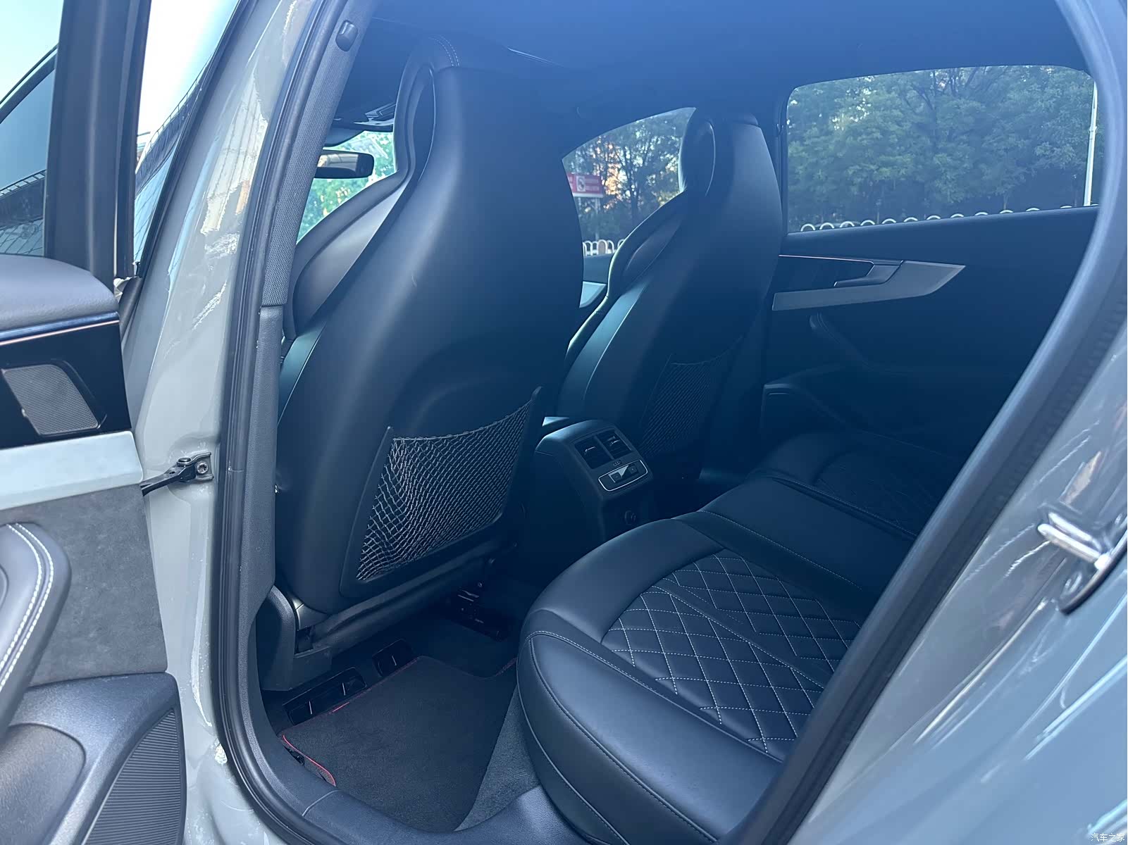 Audi S4, 2022 7