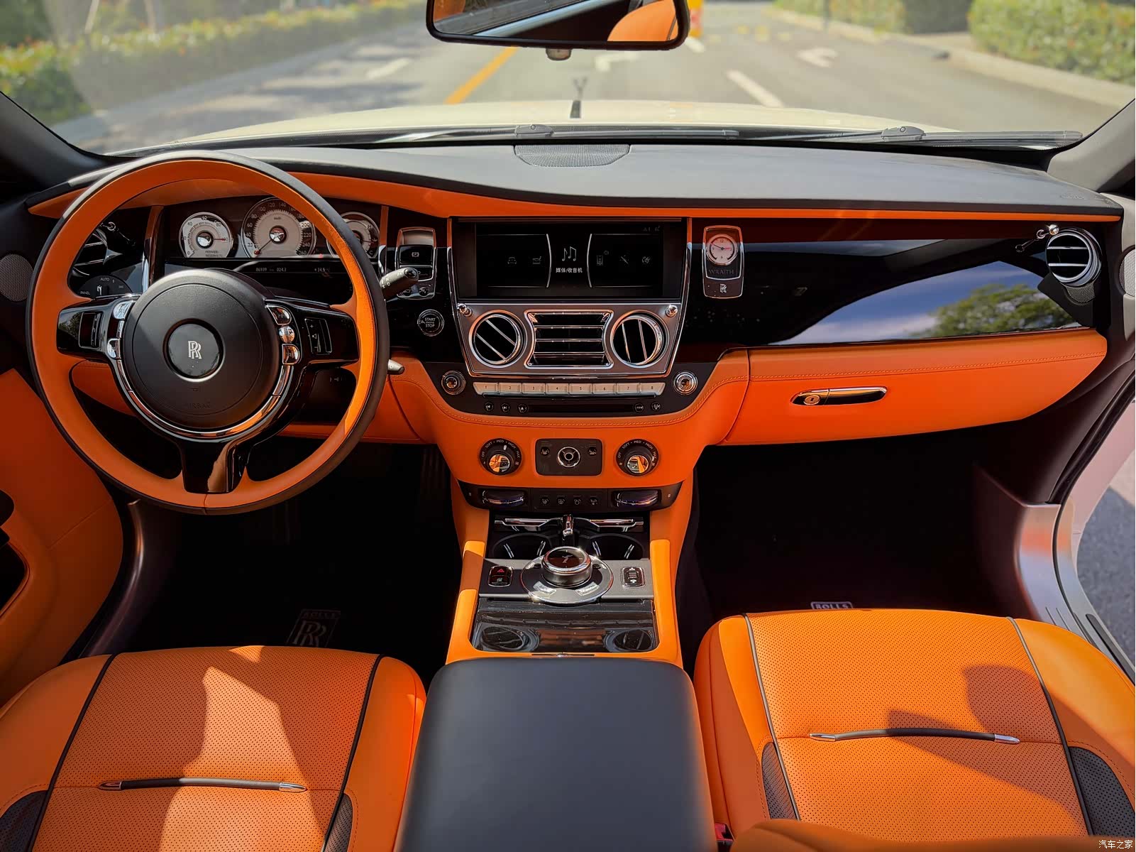 Rolls-Royce Wraith, 2014 14