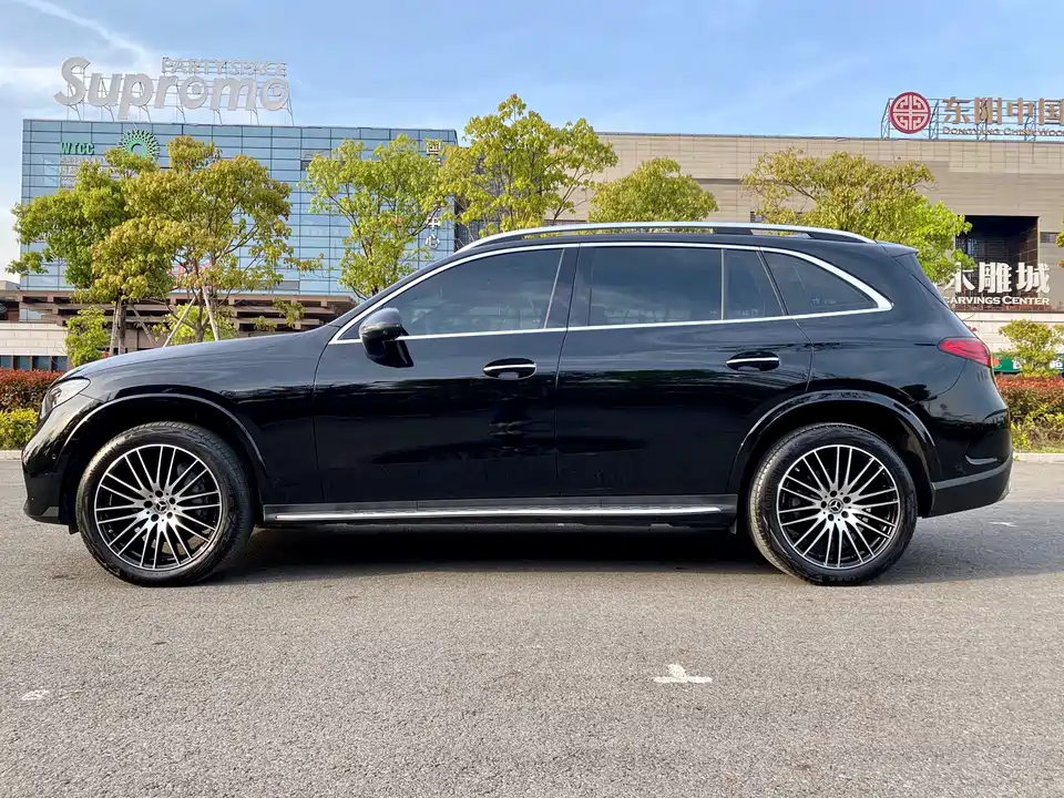 Mercedes-Benz GLC Mercedes-Benz GLC