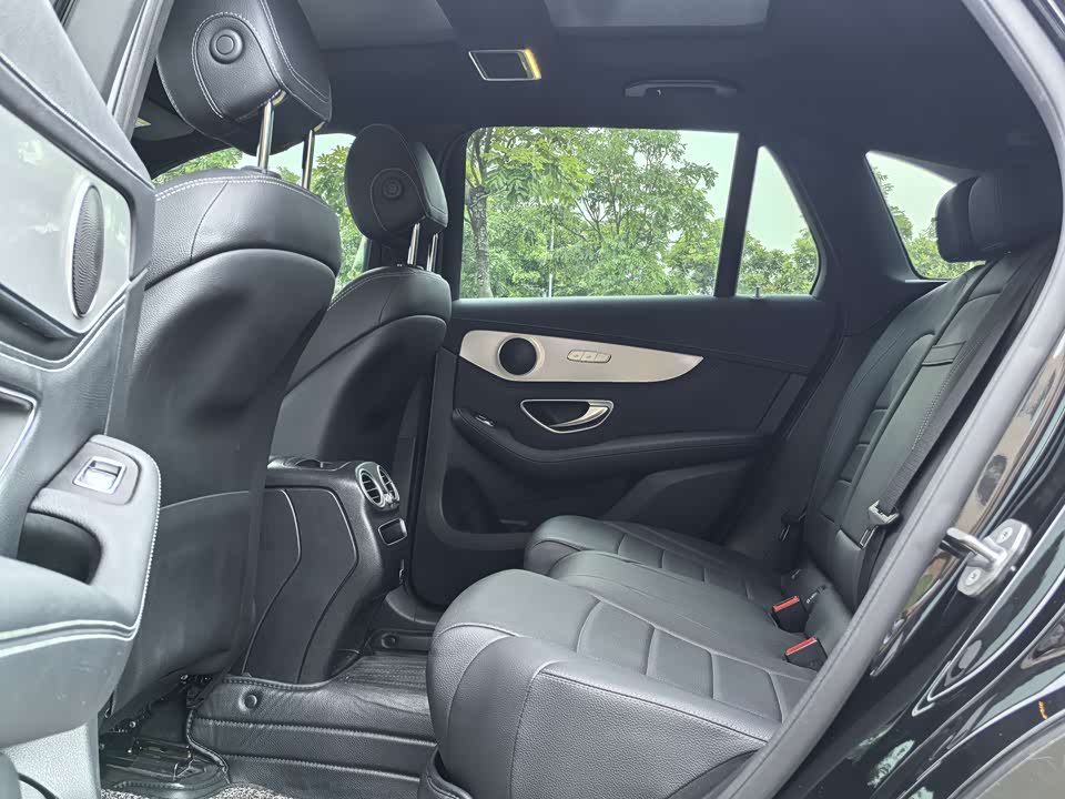 Mercedes-Benz GLC Mercedes-Benz GLC