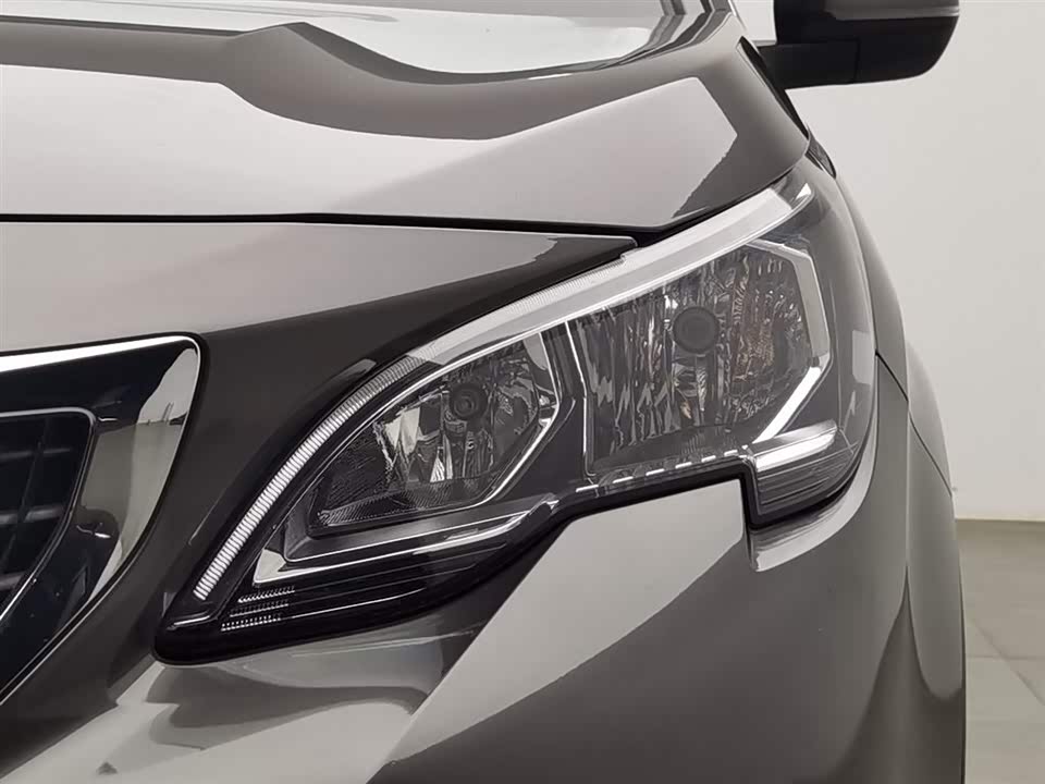 Peugeot 4008 Peugeot 4008
