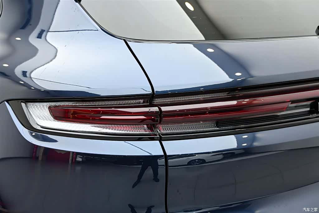 Porsche Cayenne, 2024 10