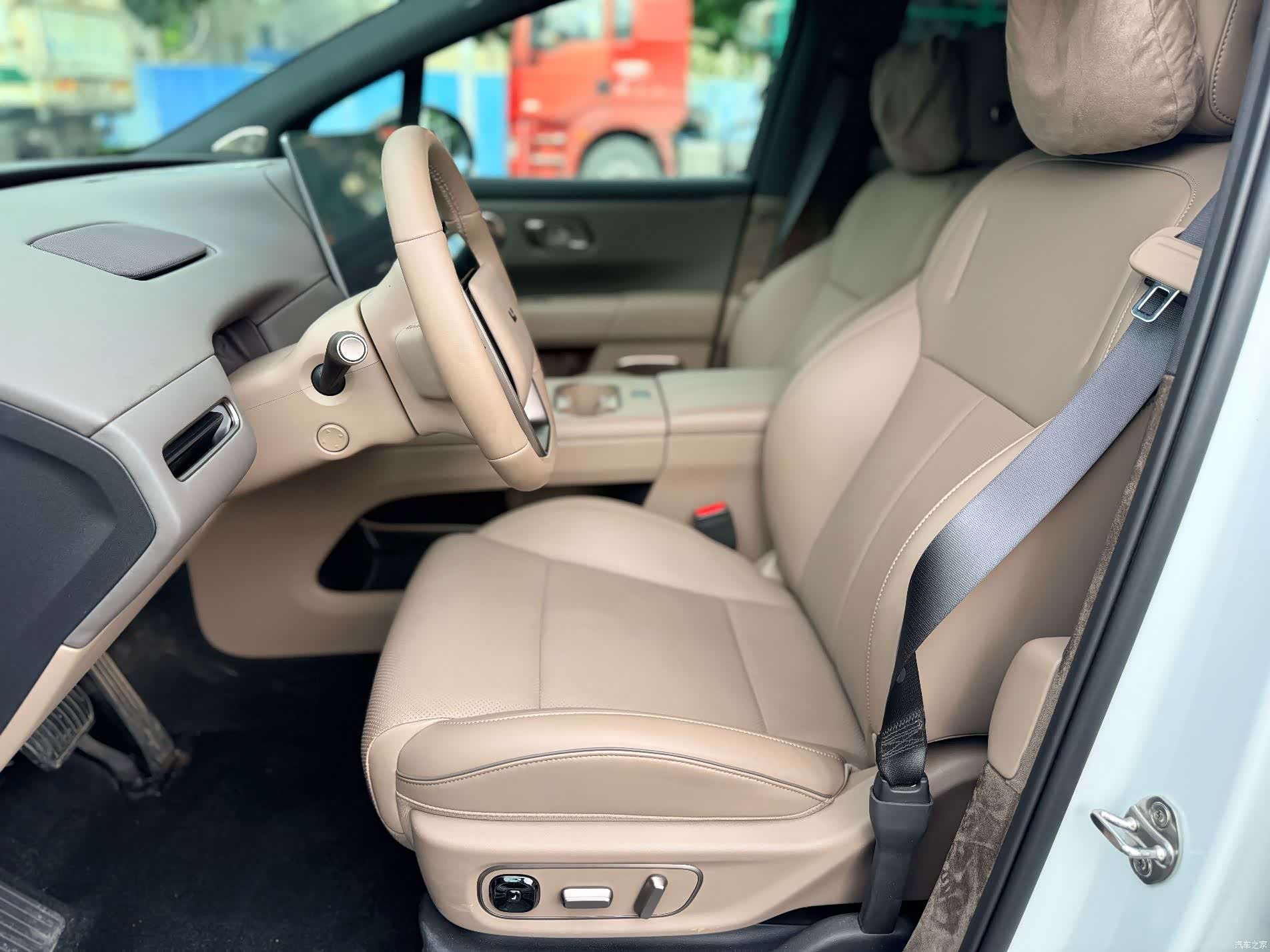 Li Auto i6, 2026 4