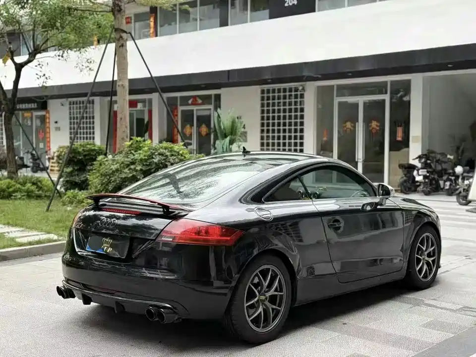 Audi TT