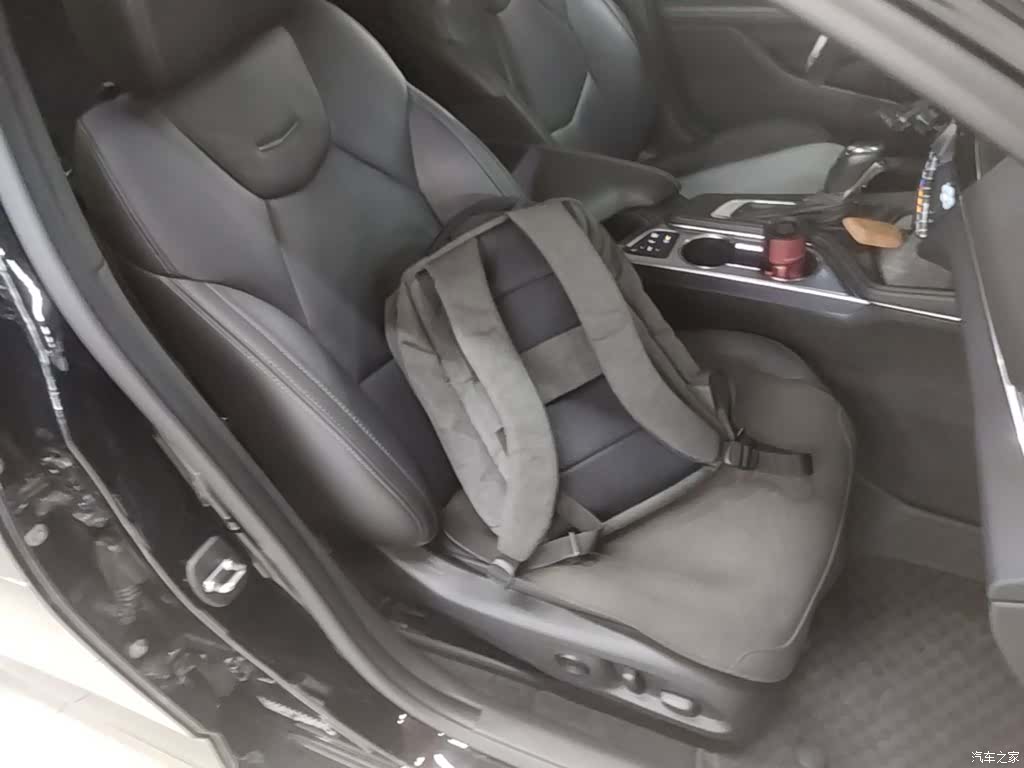 Cadillac CT4, 2024 4