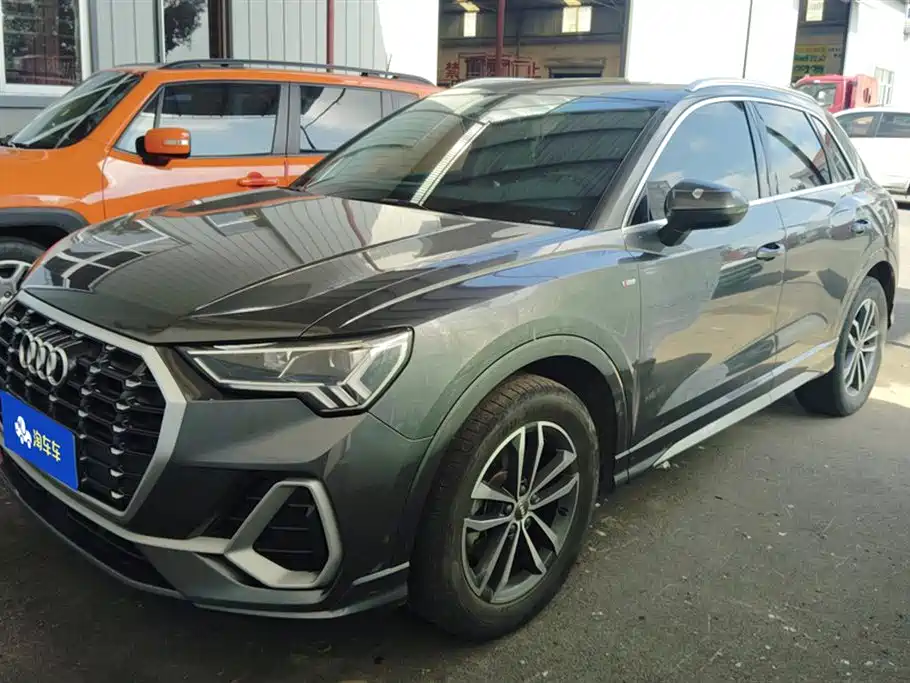 Audi Q3 Audi Q3