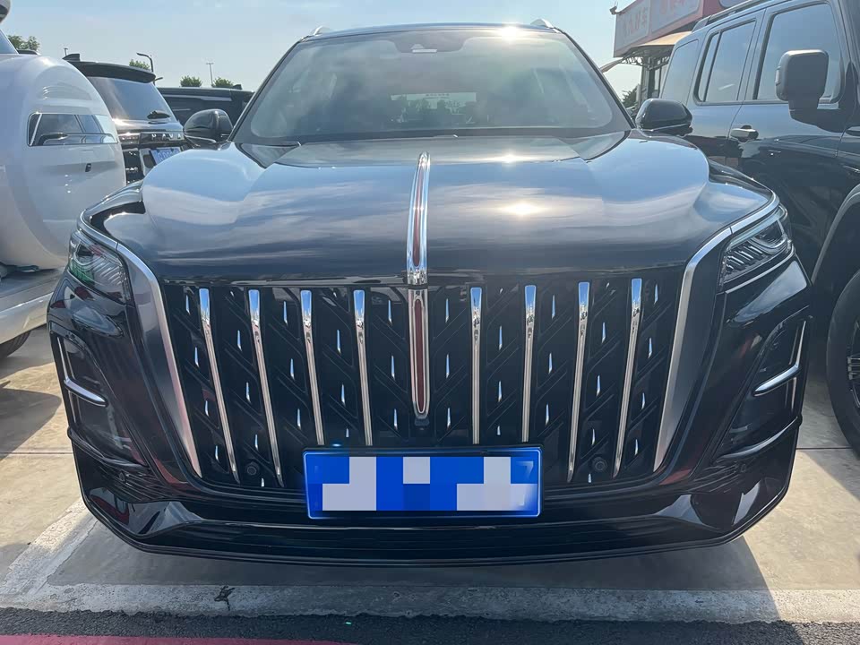 Hongqi HS5
