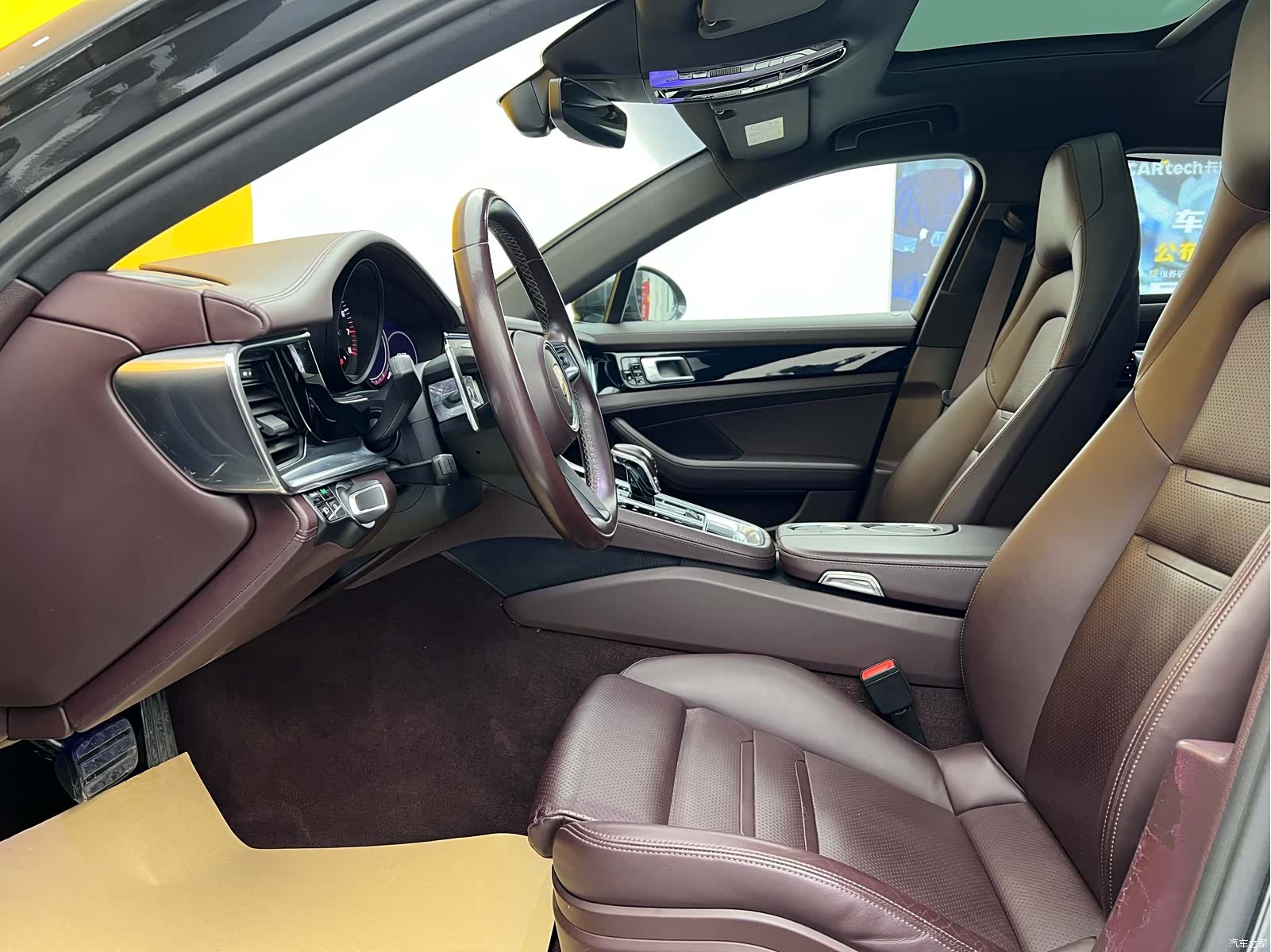 Porsche Panamera, 2021 3