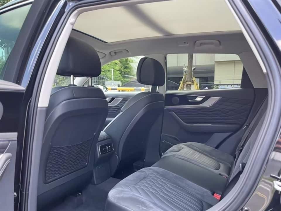 Hongqi HS5 Hongqi HS5