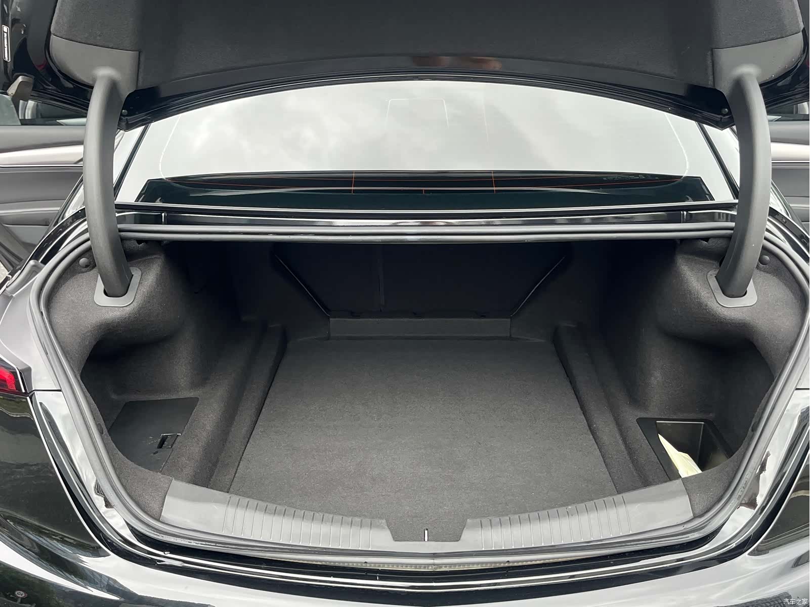 Cadillac CT5, 2023 12