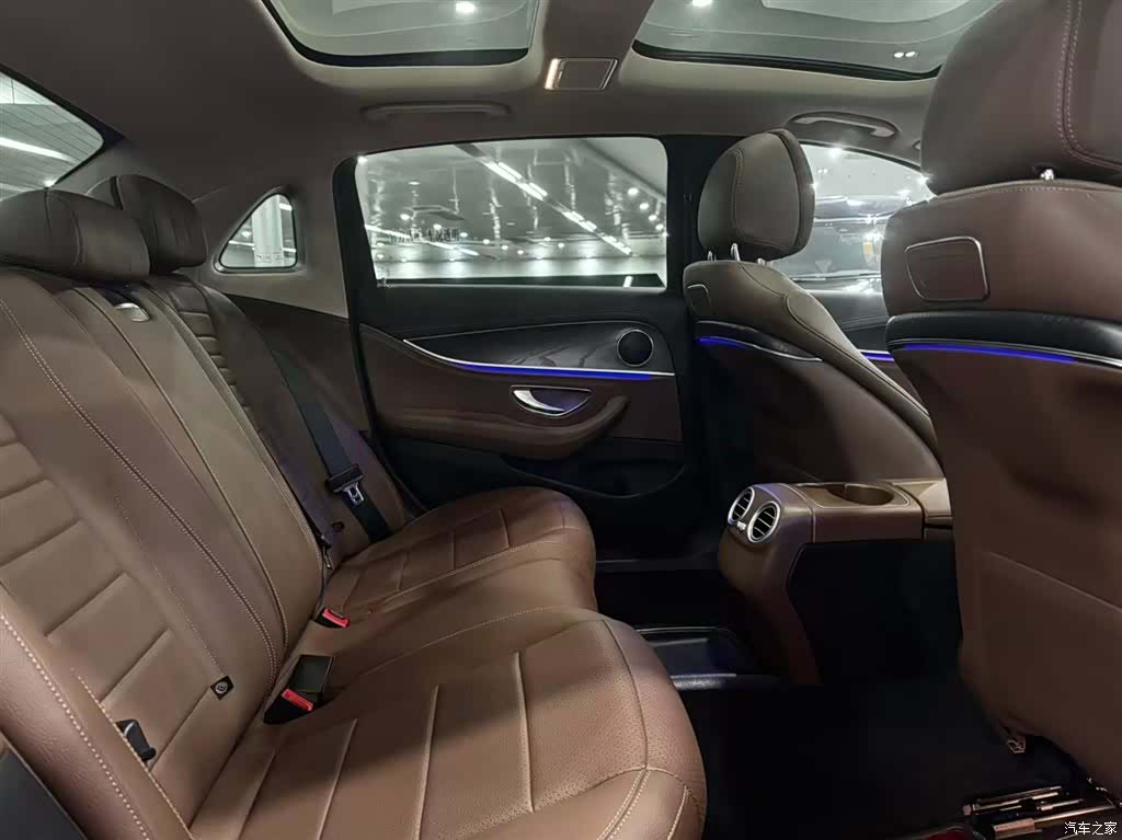 Mercedes-Benz E-Class, 2019 16