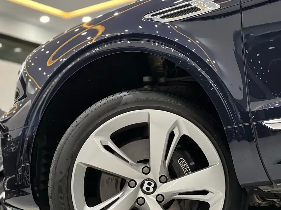 Bentley Tim Yue Bentley Tim Yue