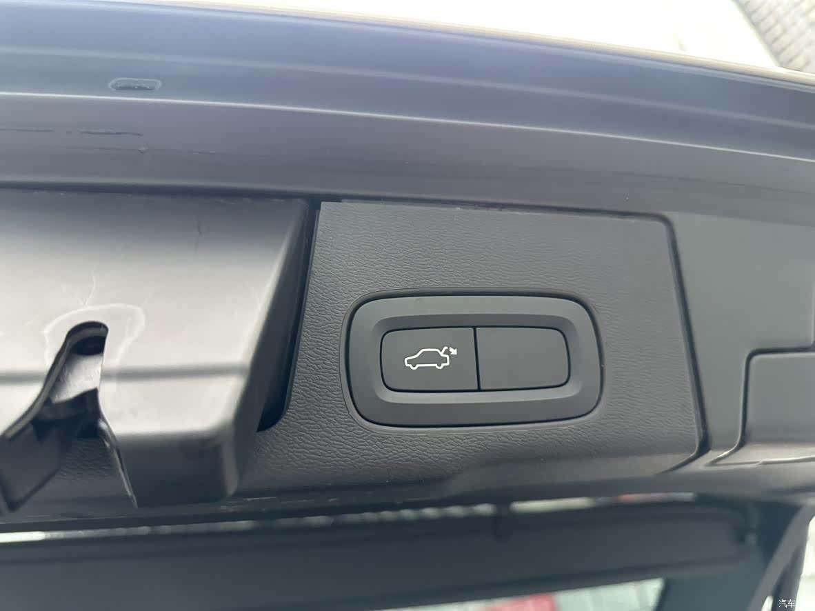 Volvo XC60, 2024 18