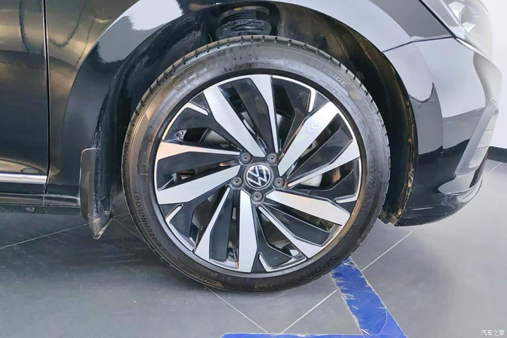 Volkswagen Passat, 2024 6