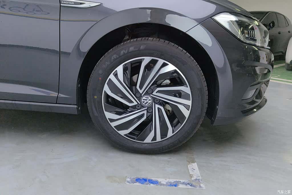 Volkswagen Sagitar, 2022 6