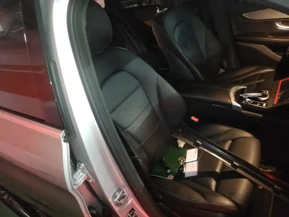 Mercedes-Benz GLC Mercedes-Benz GLC