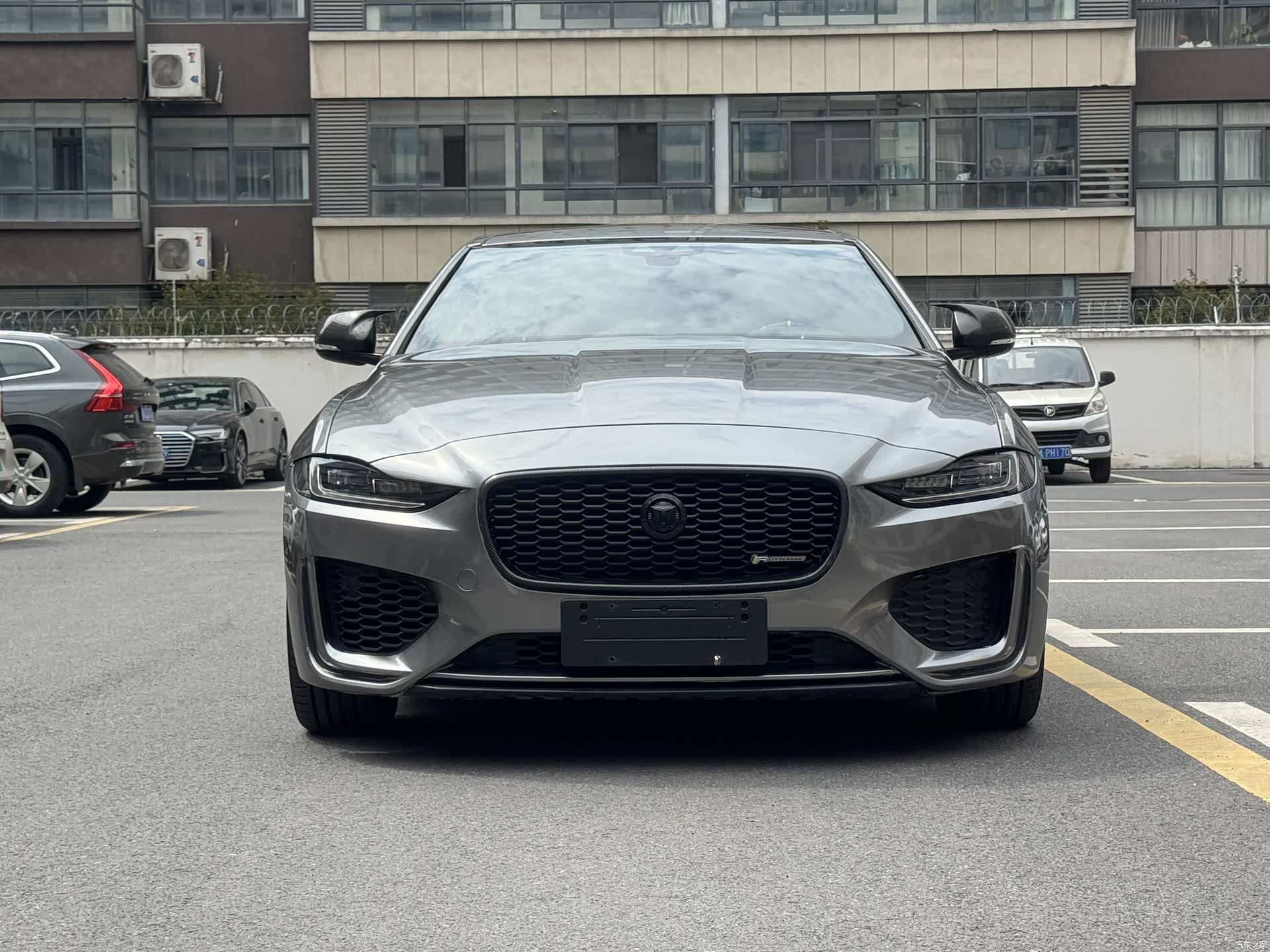 Land Rover XEL, 2020 2