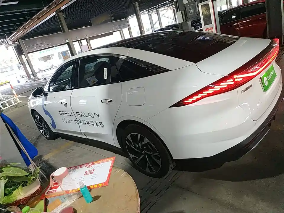 Geely Galaxy Galaxy L6